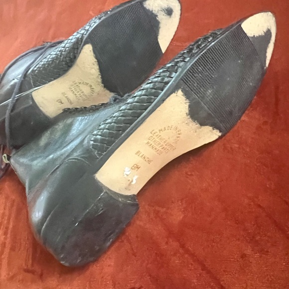 Beautiful vintage black boots - Picture 4 of 5